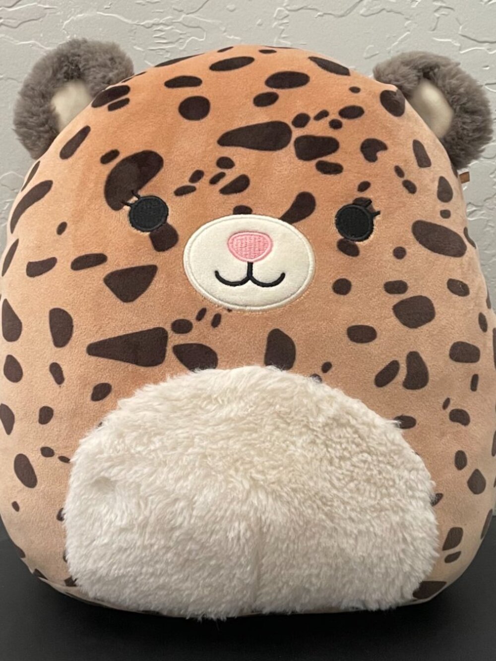 Squishmallows Kei cheetah plush 12"
